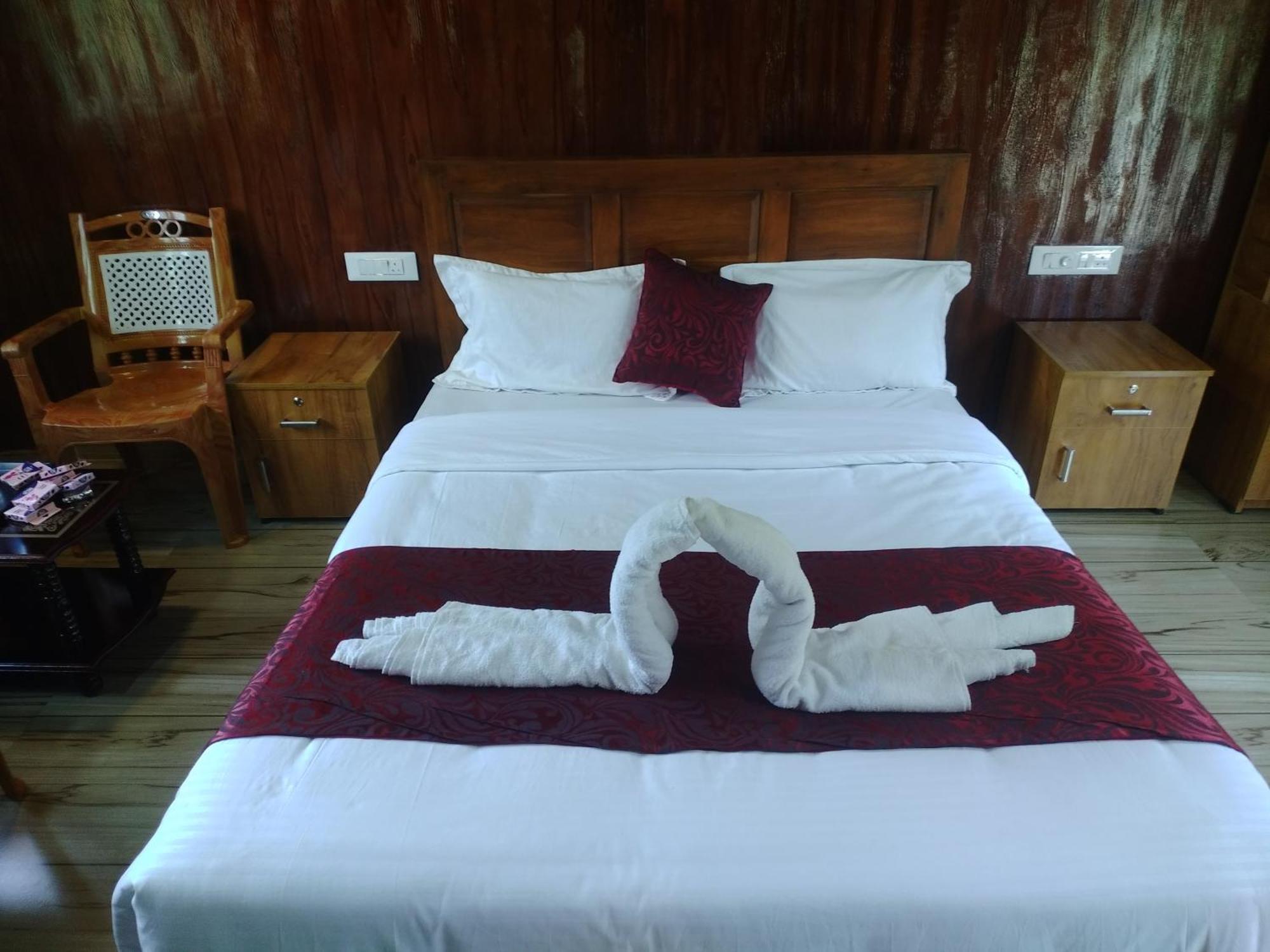 Don'S River Valley Jungle Resort Maraiyūr Dış mekan fotoğraf